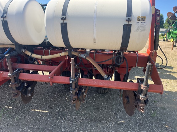 AGCO White 6100 Planter
