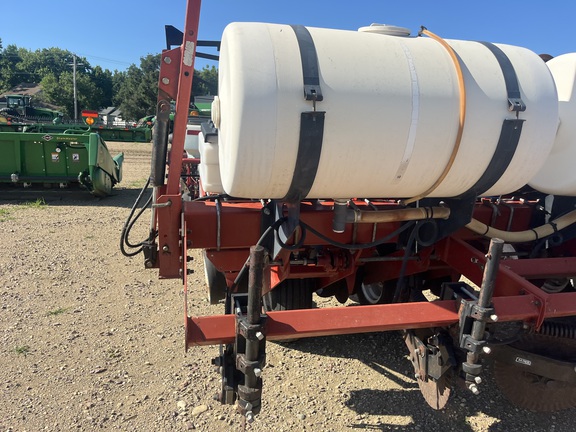 AGCO White 6100 Planter