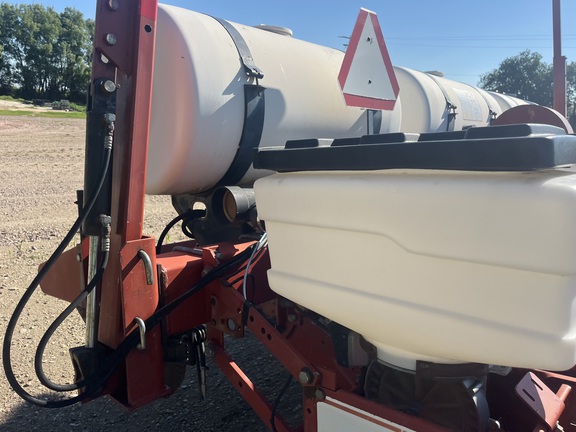 AGCO White 6100 Planter