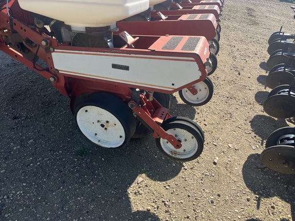 AGCO White 6100 Planter