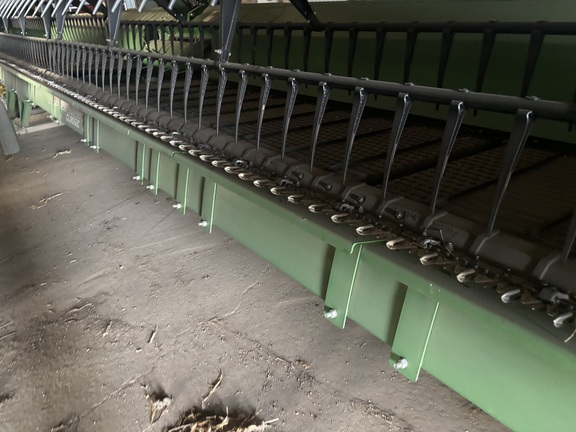 2023 John Deere RD40F Header Combine