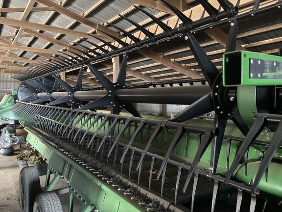 2023 John Deere RD40F Header Combine