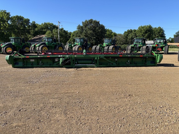 2023 John Deere RD40F Header Combine