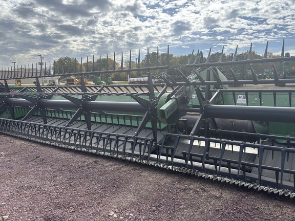 2021 John Deere RD40F Header Combine