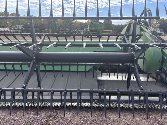 2021 John Deere RD40F Header Combine