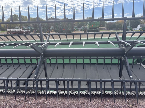 2021 John Deere RD40F Header Combine