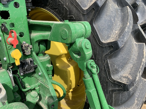2025 John Deere 8R 340 Tractor