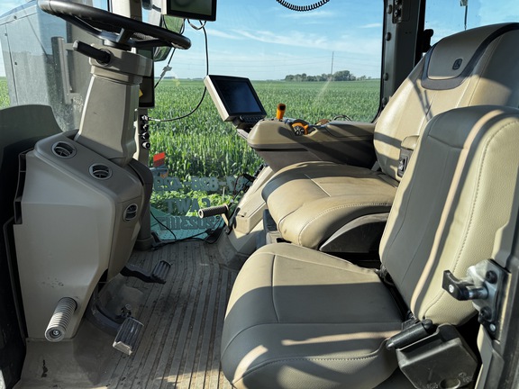 2022 John Deere 9R 540 Tractor 4WD