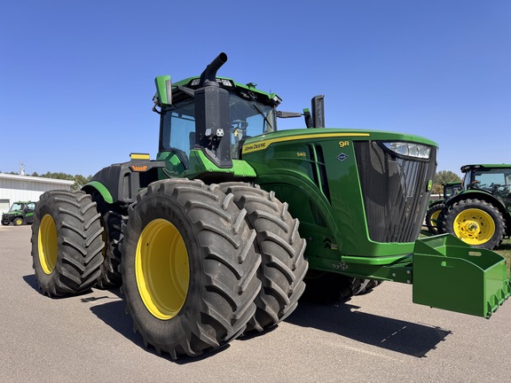2022 John Deere 9R 540 Tractor 4WD