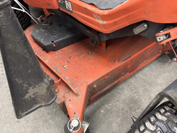 2015 Kubota ZD326 Mower/Zero Turn