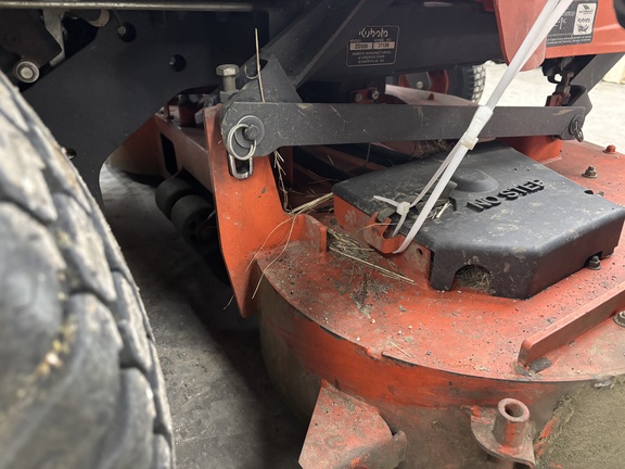 2015 Kubota ZD326 Mower/Zero Turn