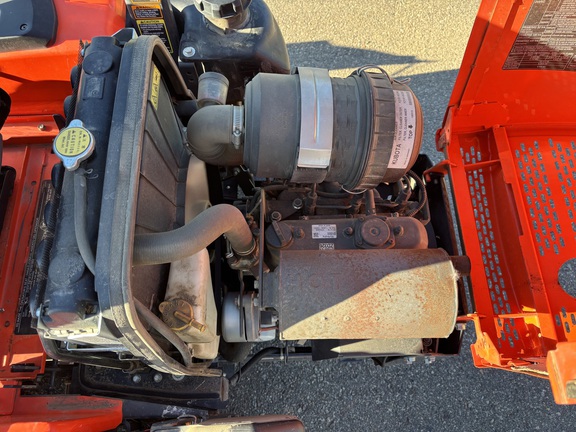 2015 Kubota ZD326 Mower/Zero Turn