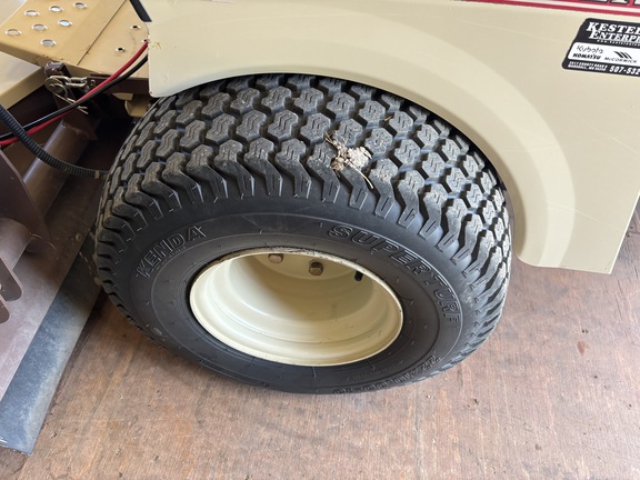 2011 Grasshopper 725DT Mower/Front Deck