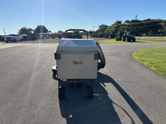 2011 Grasshopper 725DT Mower/Front Deck