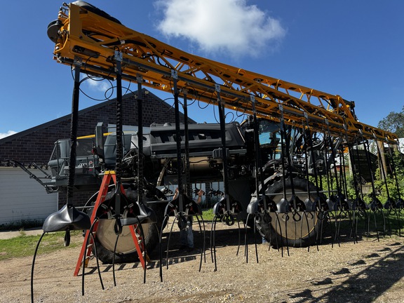 2023 Hagie STS16 Sprayer/High Clearance
