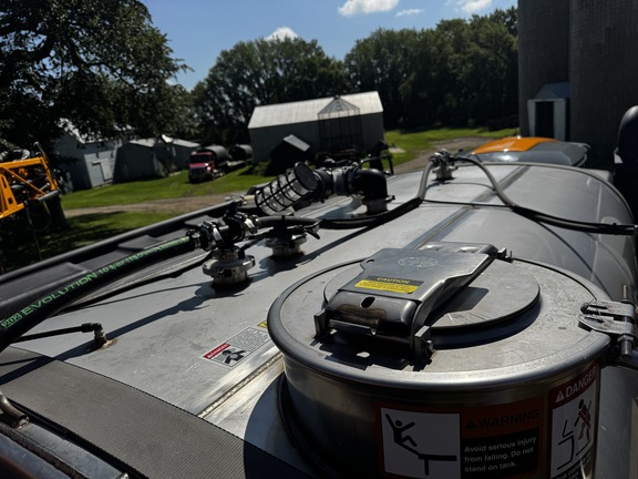 2023 Hagie STS16 Sprayer/High Clearance