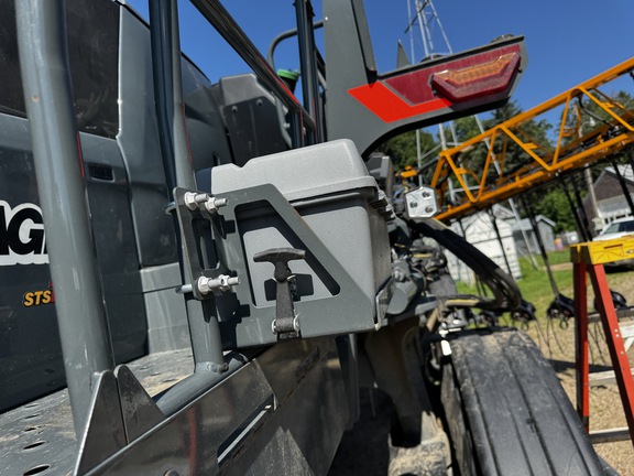2023 Hagie STS16 Sprayer/High Clearance