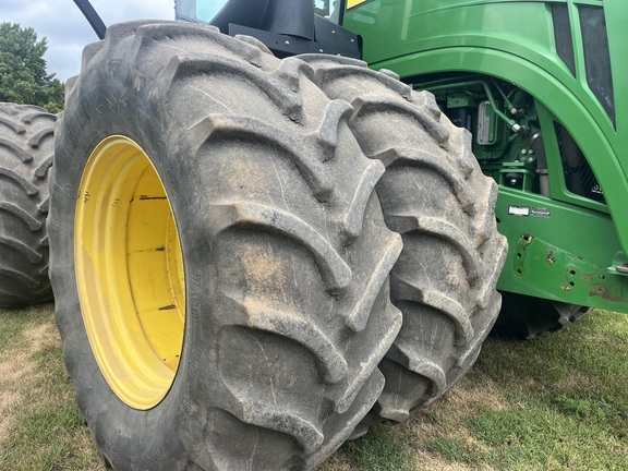 2014 John Deere 9460R Tractor 4WD