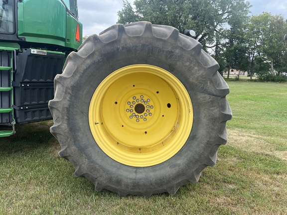 2014 John Deere 9460R Tractor 4WD