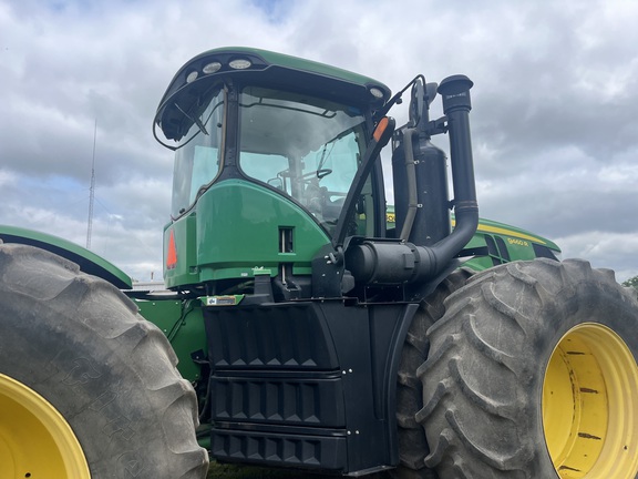 2014 John Deere 9460R Tractor 4WD