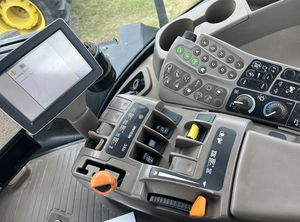 2014 John Deere 9460R Tractor 4WD