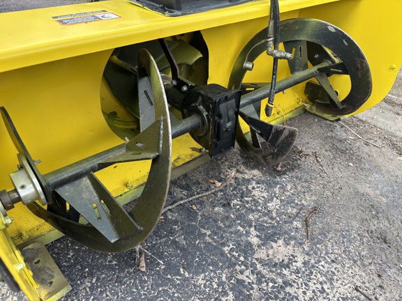 2019 John Deere X734 Garden Tractor