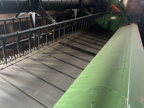 2017 John Deere 635FD Header Combine