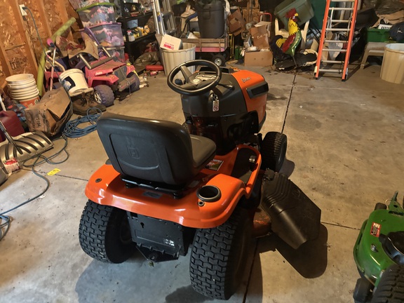 2018 Husqvarna YTH 22V46 Garden Tractor