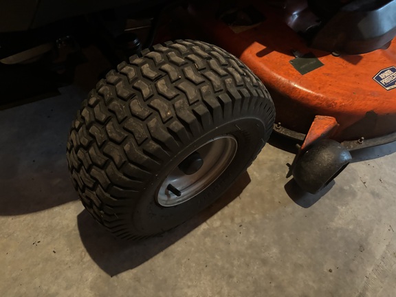 2018 Husqvarna YTH 22V46 Garden Tractor