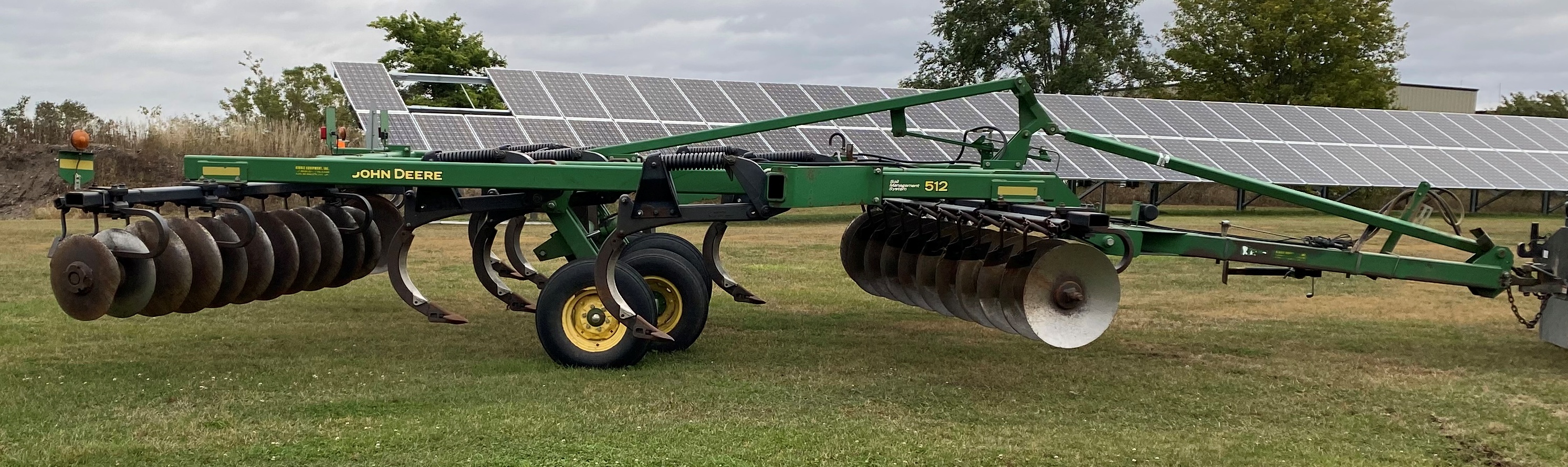 2003 John Deere 512 Chisel Plow for sale in Redwood Falls, MN IronSearch