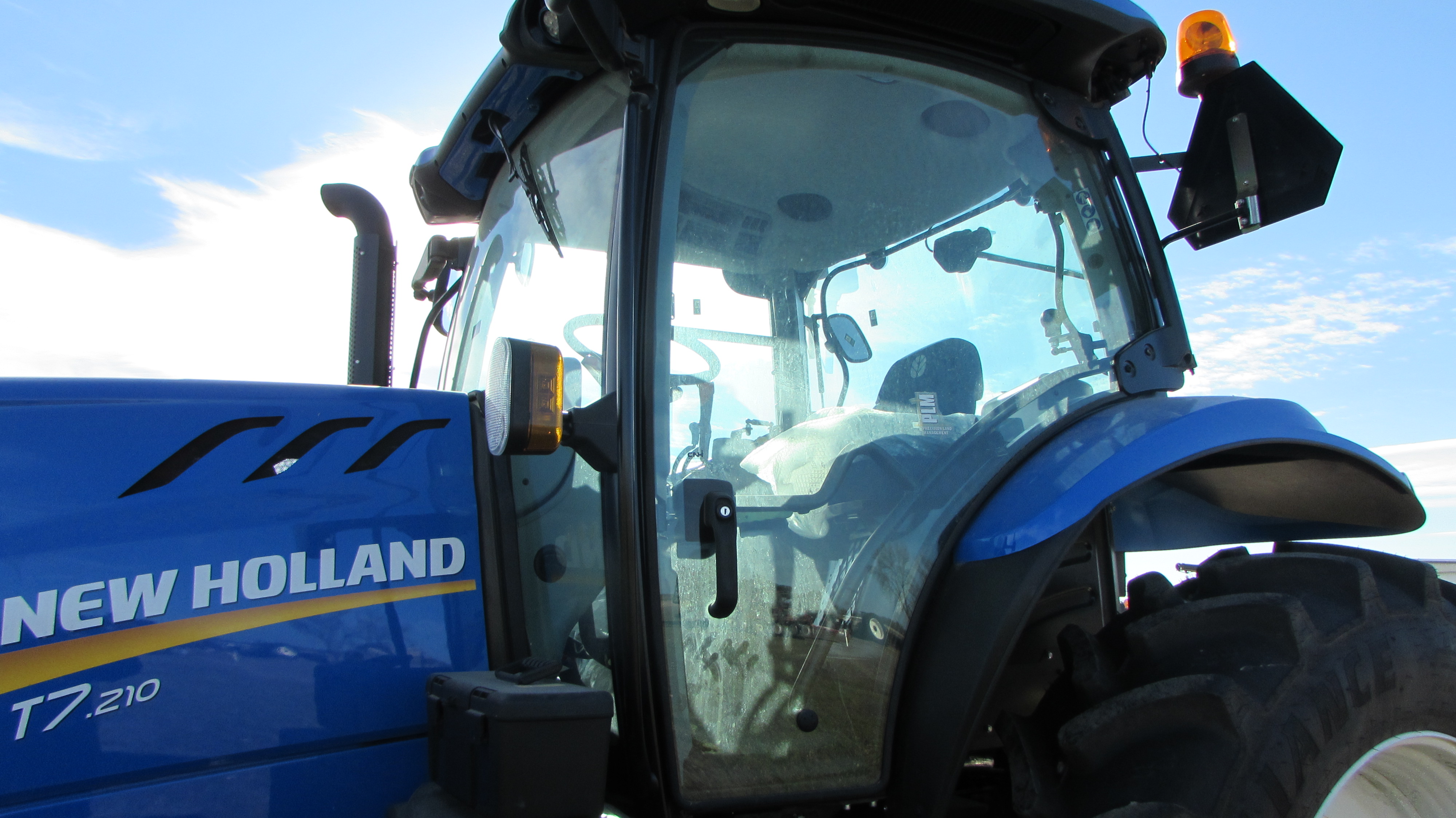 2023 New Holland T7.210 T4B Tractor