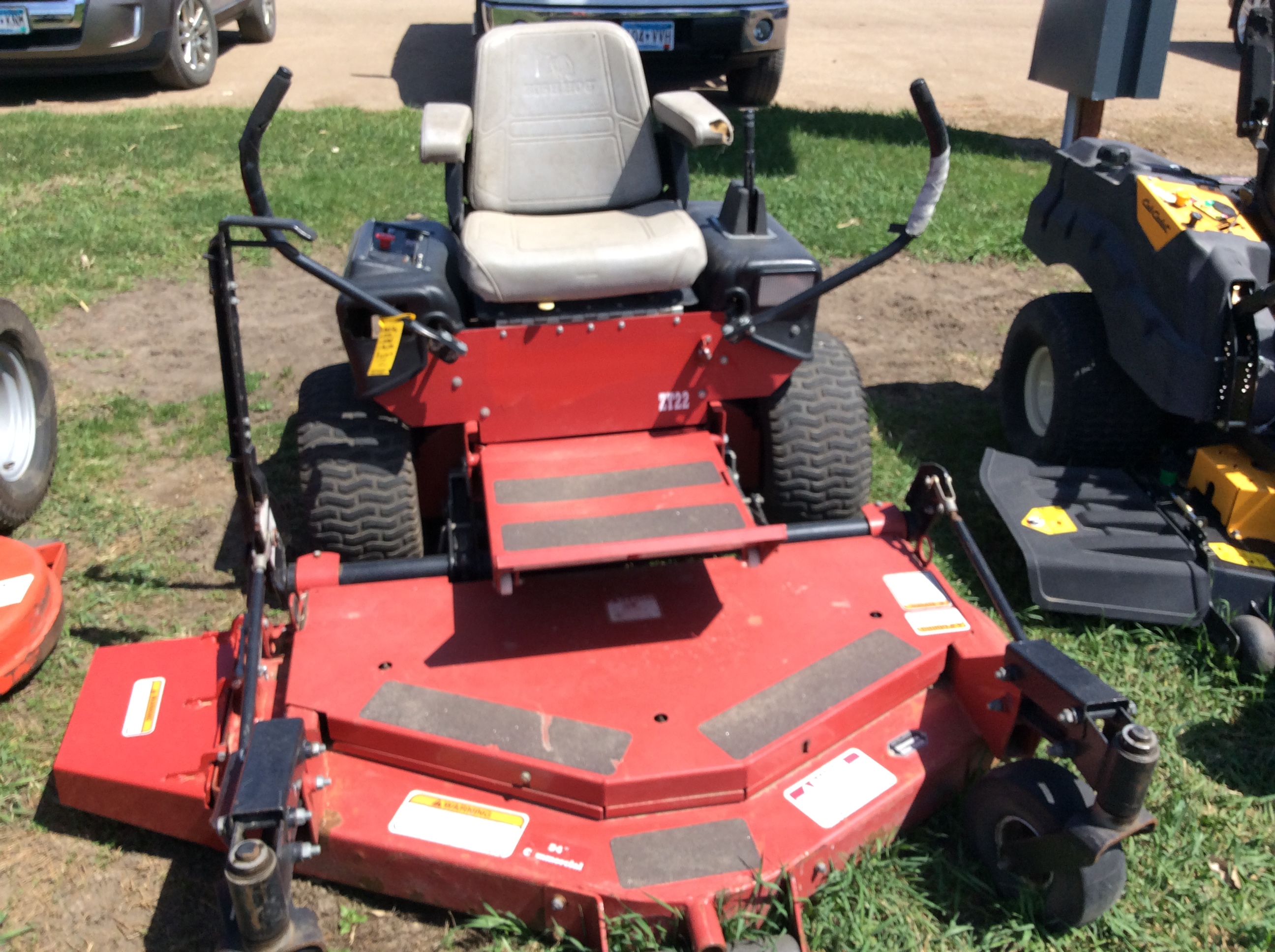 Es2052 Bush Hog Zero Turn Mower