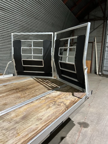 2022 Triton ELITE22-101X2EB WITH SALT SHIELD RAMP COMBO Trailer/Snowmobile