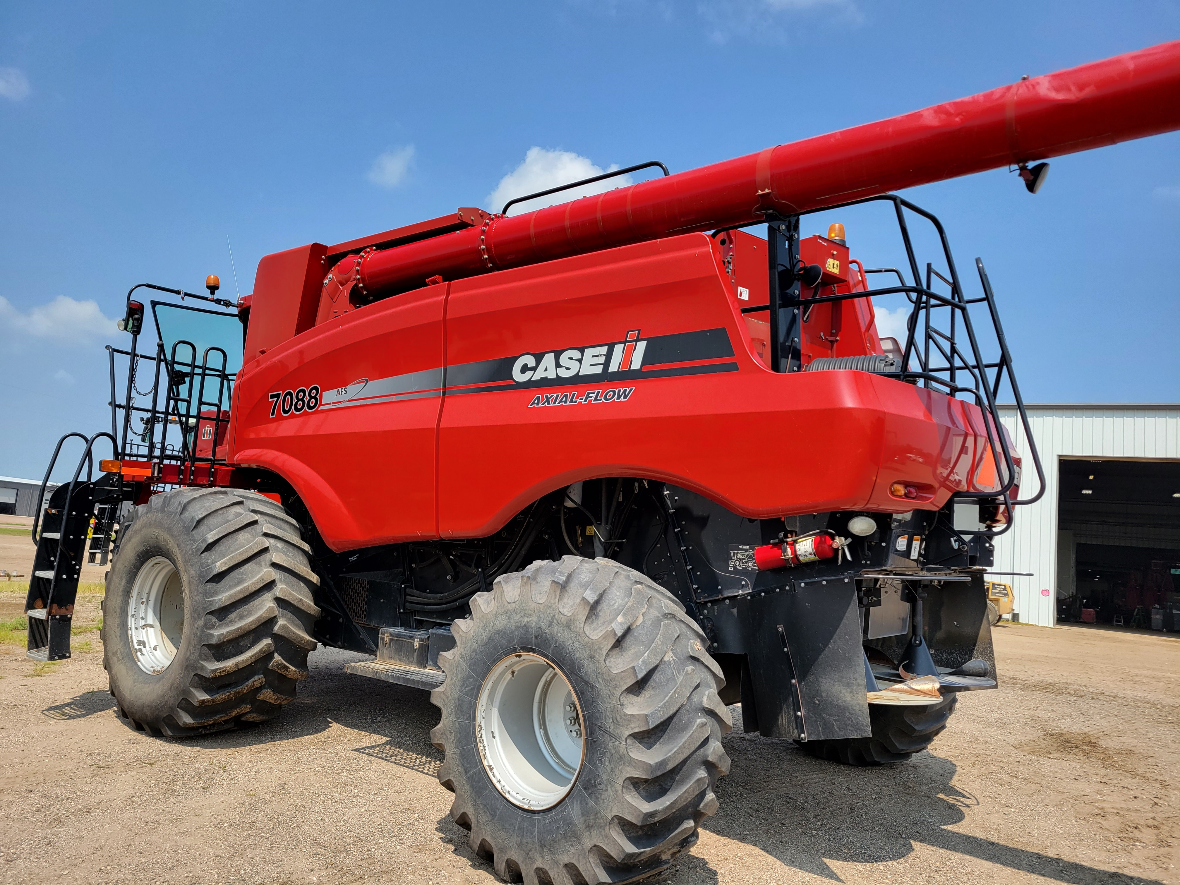 2010 Case IH 7088 Combine