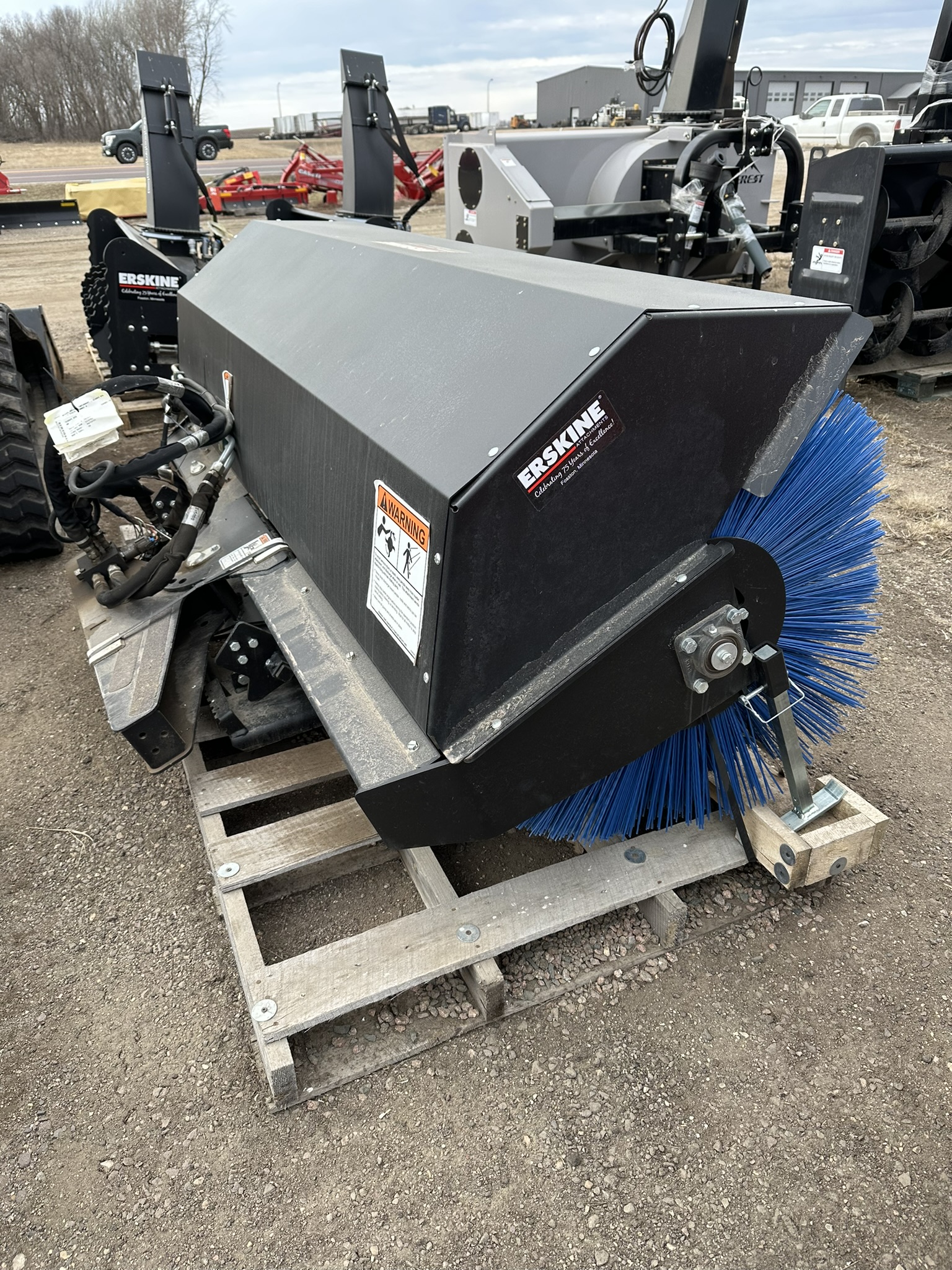 2023 Erskine 840X Broom/Rotary Angle