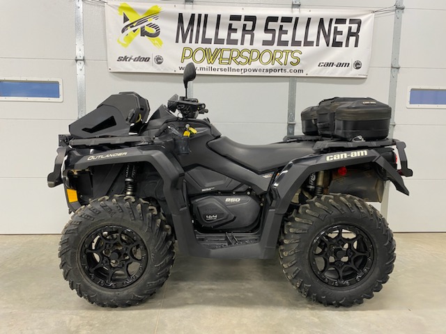 2018 Can-Am 2018 OUTLANDER XTP 850 BLK SKU # 5RJA ATV