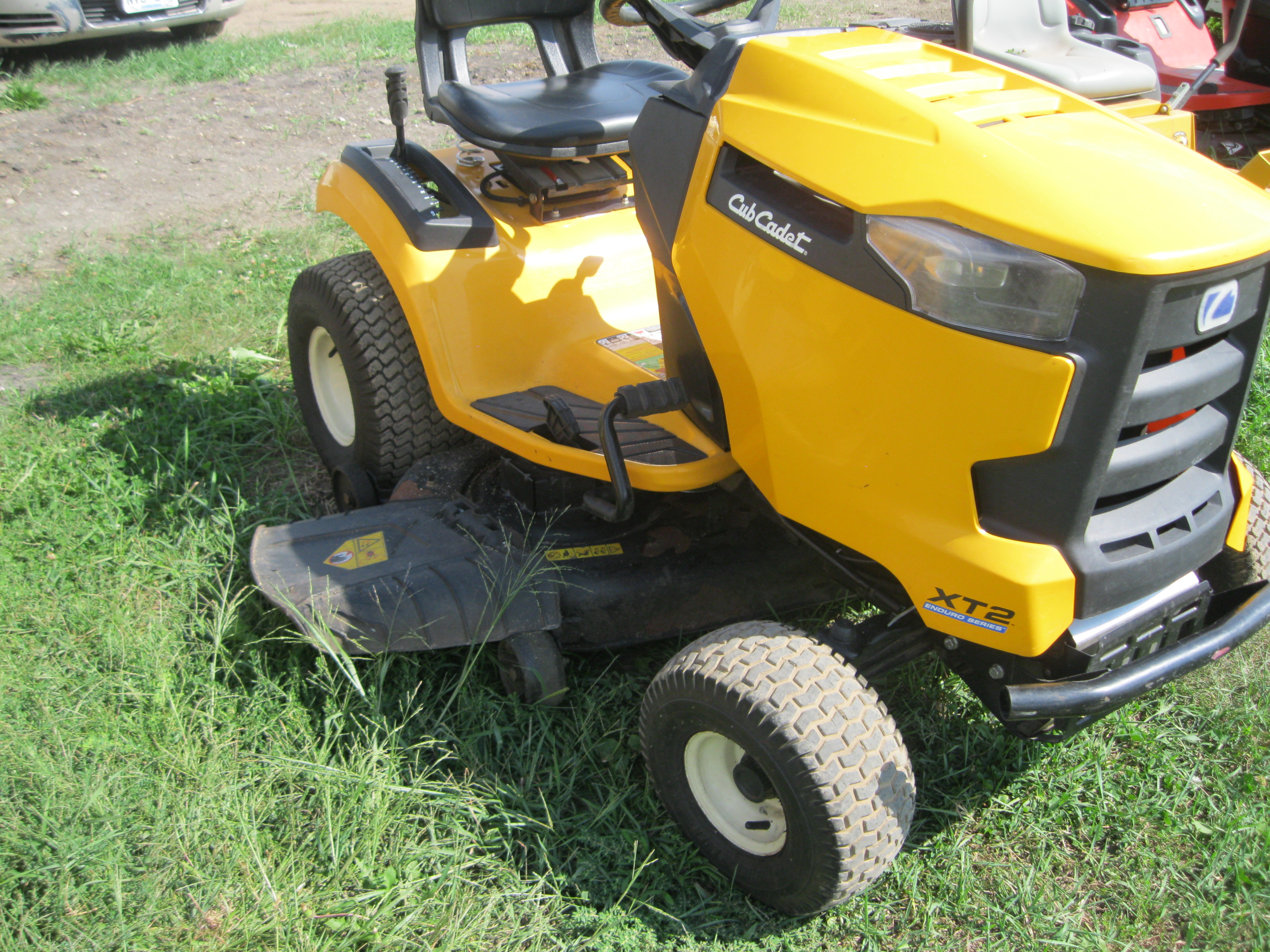 2015 cub cadet deals xt1