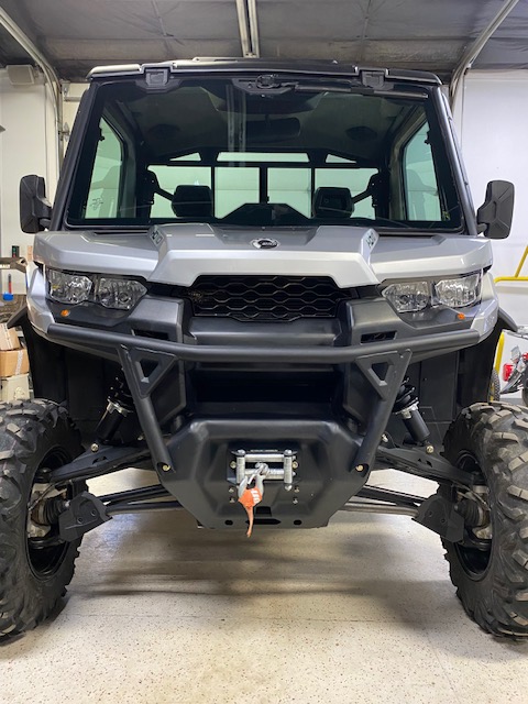 2019 Can-Am 2019 DEFENDER XT HD10 CAB / HEAT SILVER Utility Vehicle