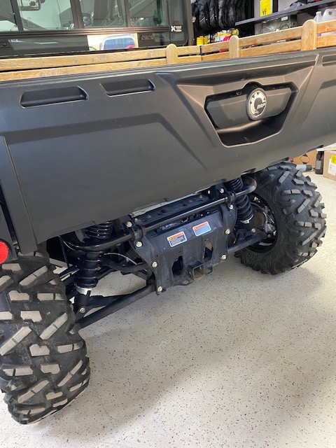 2019 Can-Am 2019 DEFENDER XT HD10 CAB / HEAT SILVER Utility Vehicle