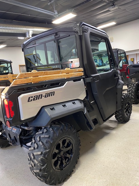 2019 Can-Am 2019 DEFENDER XT HD10 CAB / HEAT SILVER Utility Vehicle