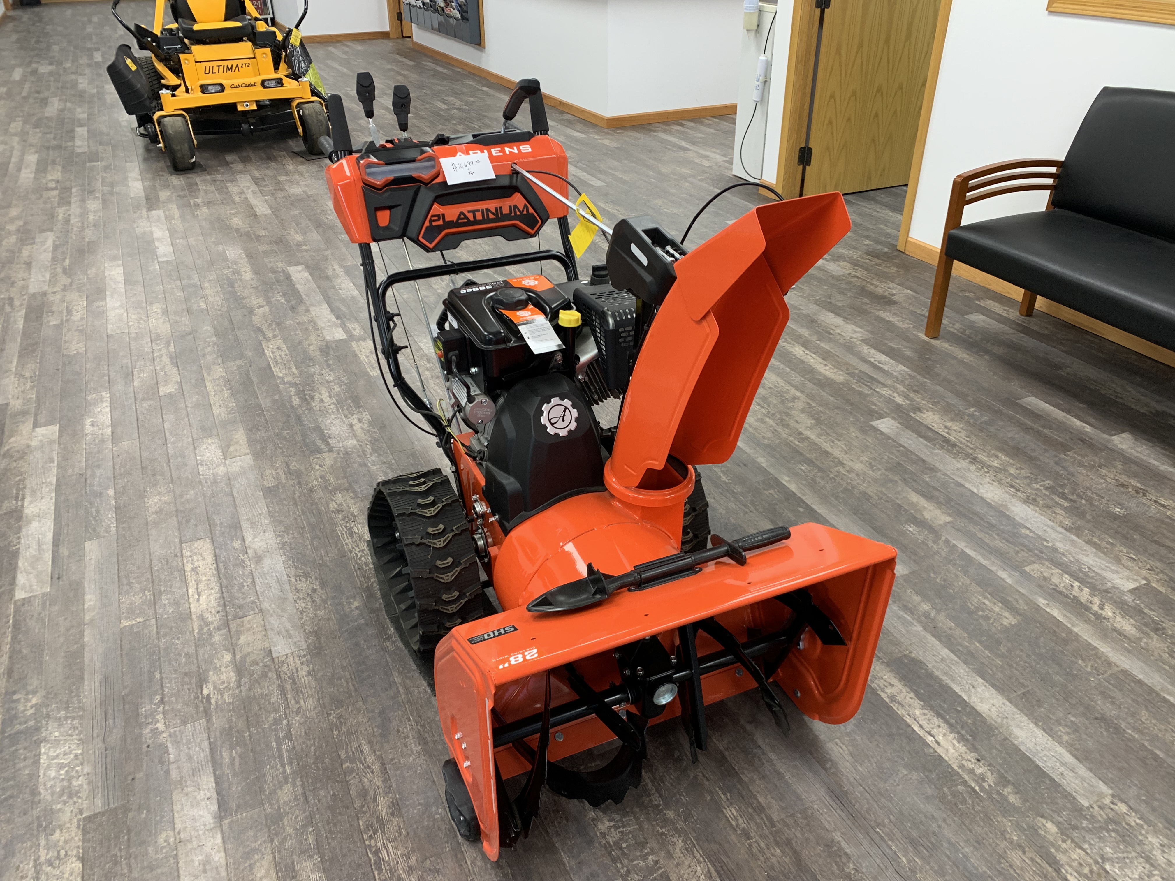 Ariens Platinum 28 Rapid Trak SHO Snow Blower Walk Behind