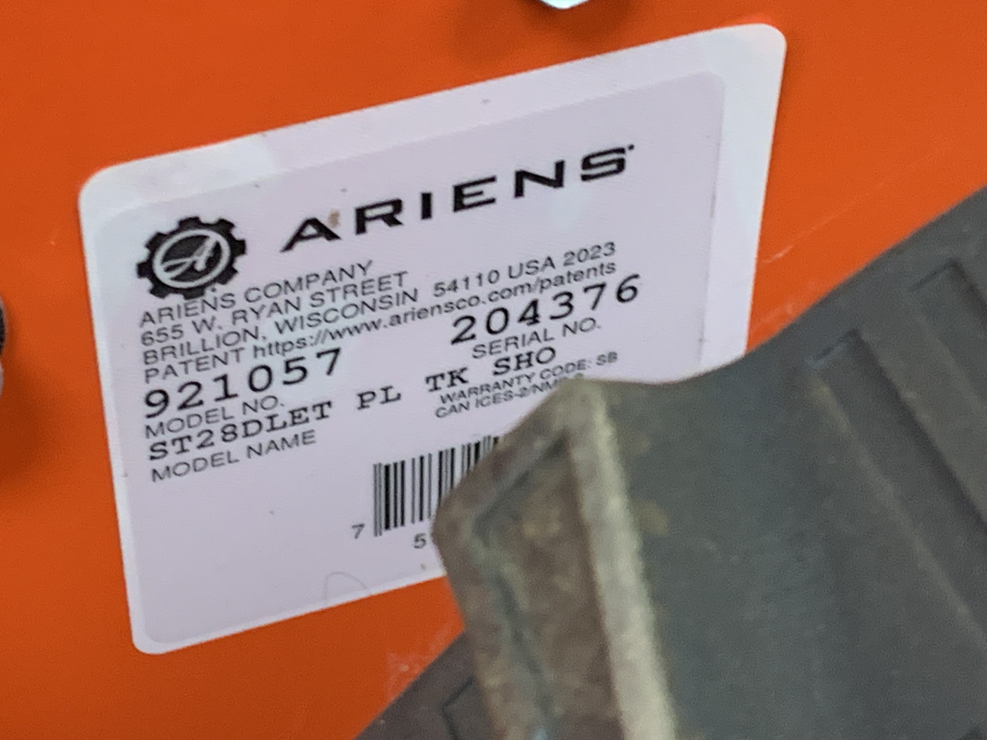 Ariens Platinum 28 Rapid Trak SHO Snow Blower Walk Behind