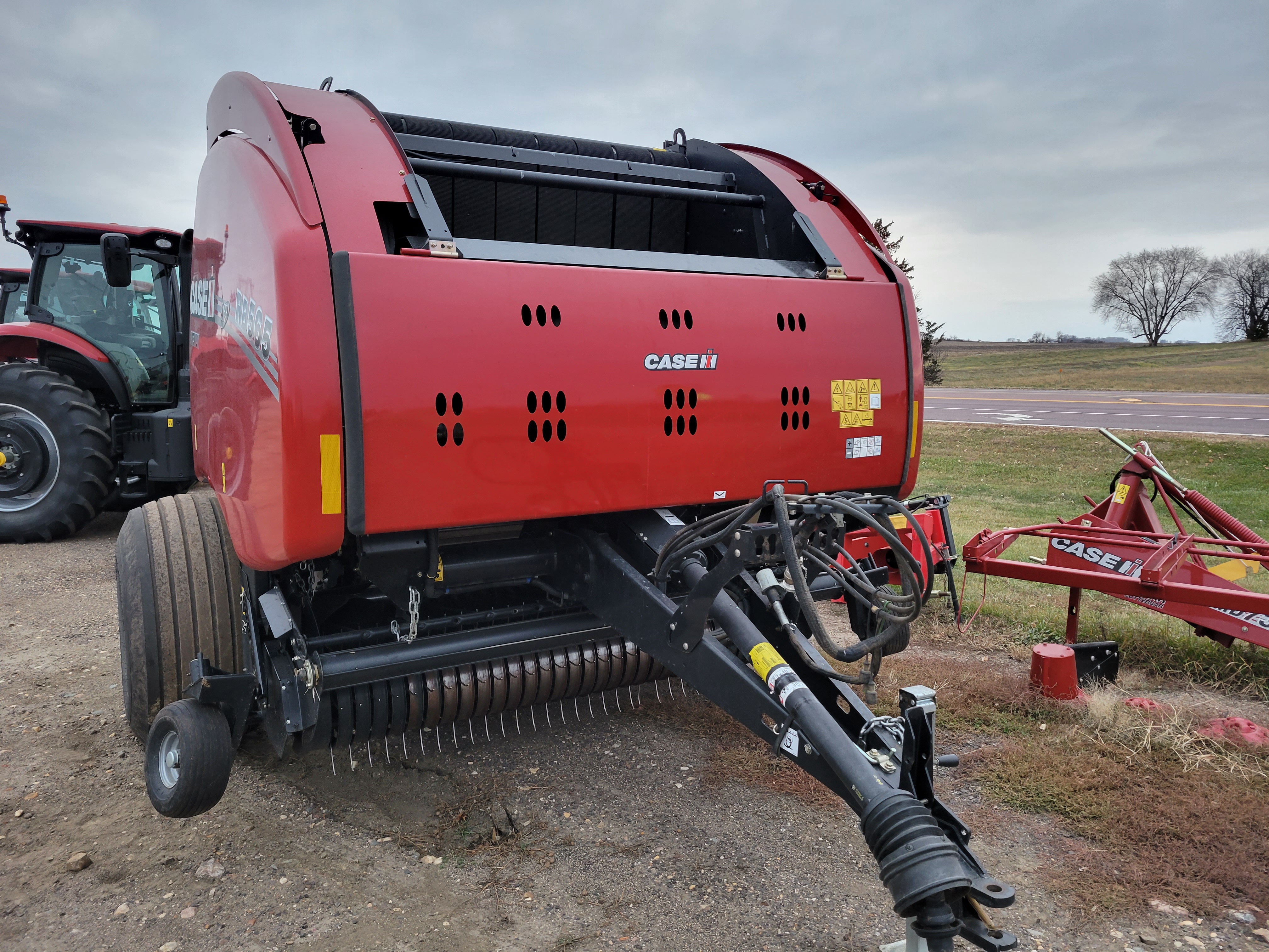 2021 Case IH RB565 RND BALER Baler/Round