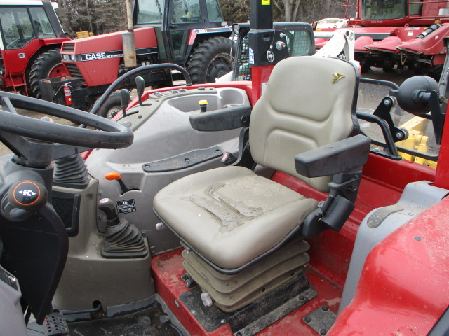 2020 Case IH Farmall 100C PS Tractor