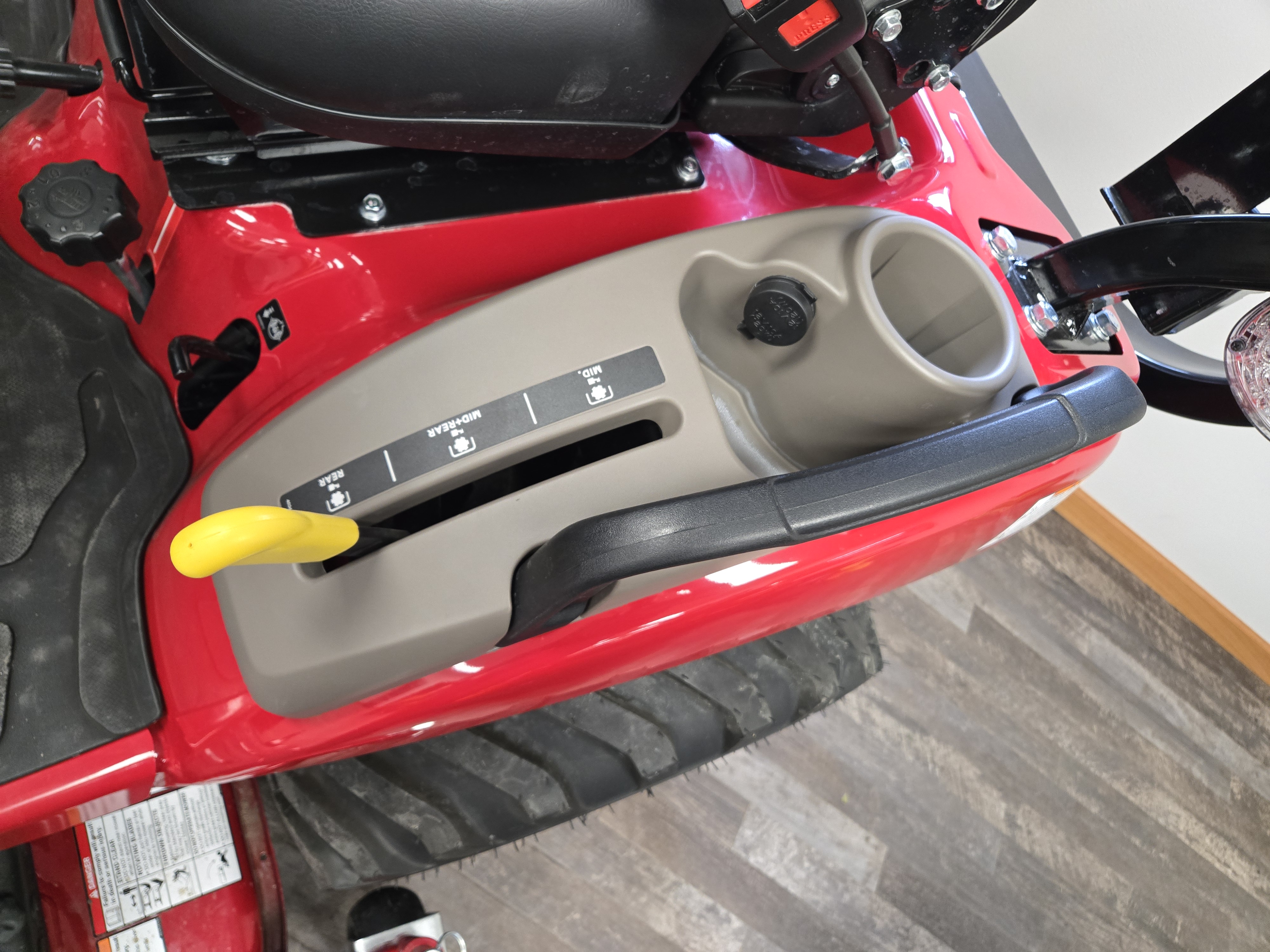 2024 Case IH Farmall 25SC Loader/Mower/ROPS Tractor