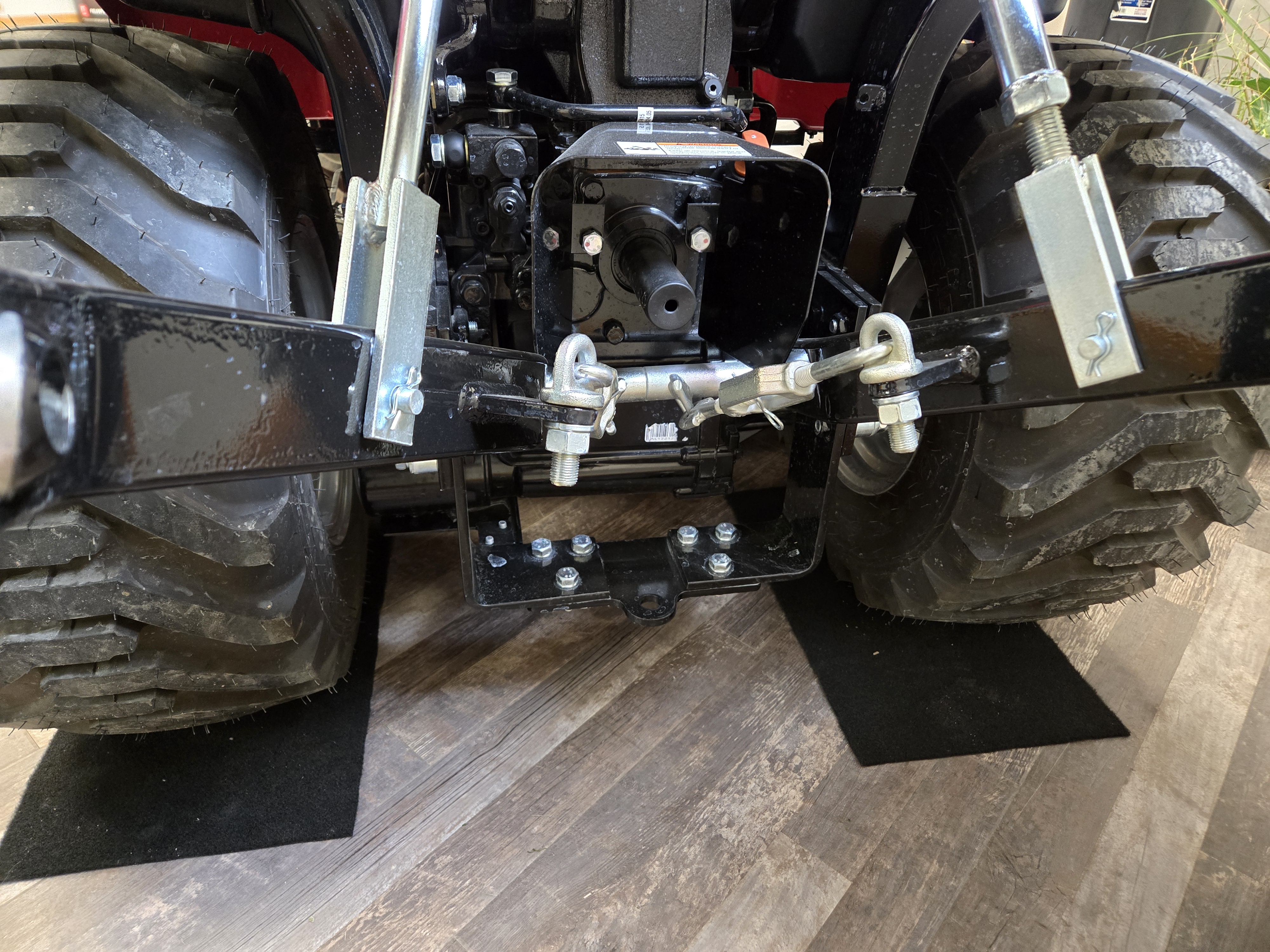 2024 Case IH Farmall 25SC Loader/Mower/ROPS Tractor