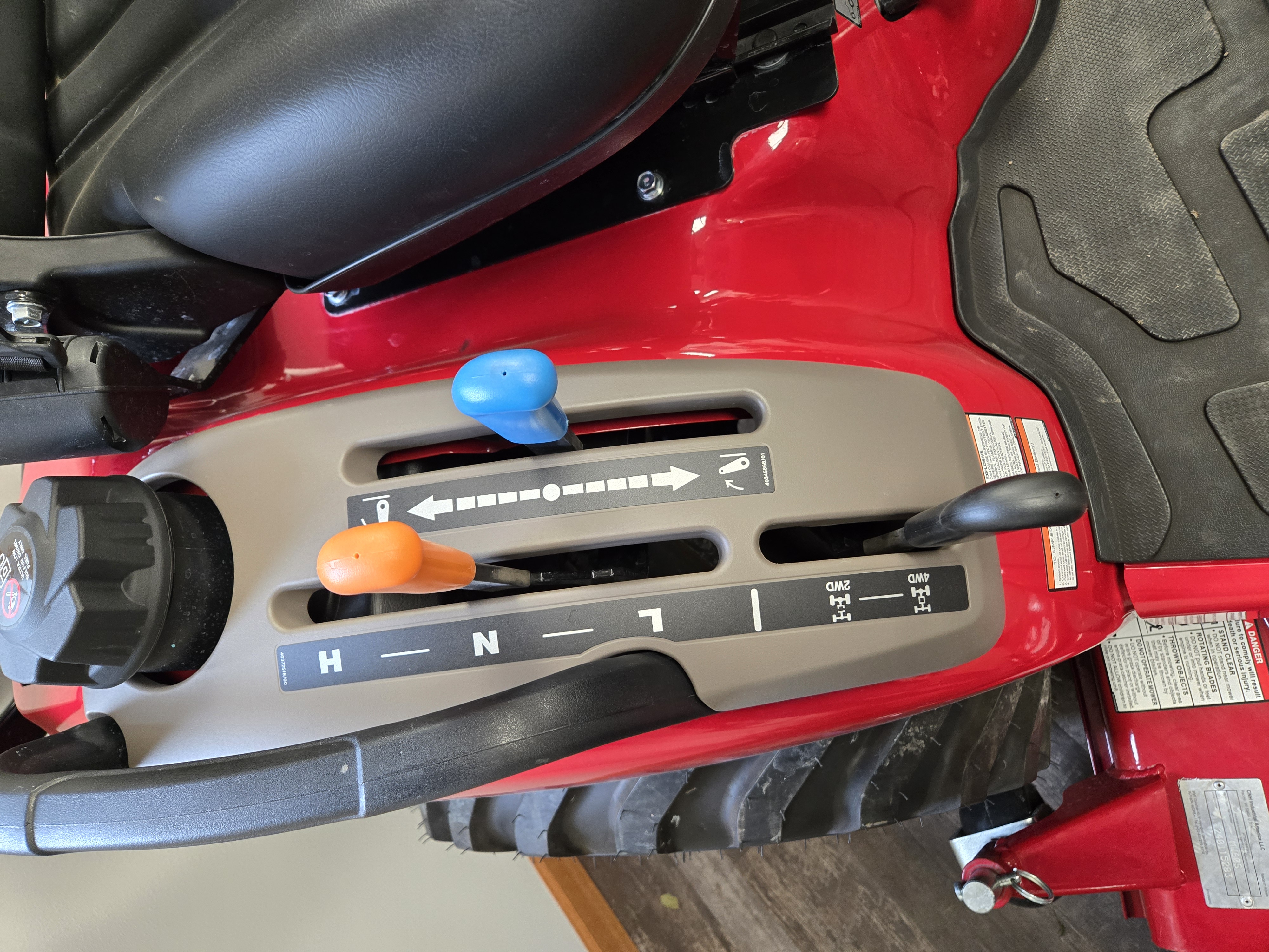 2024 Case IH Farmall 25SC Loader/Mower/ROPS Tractor