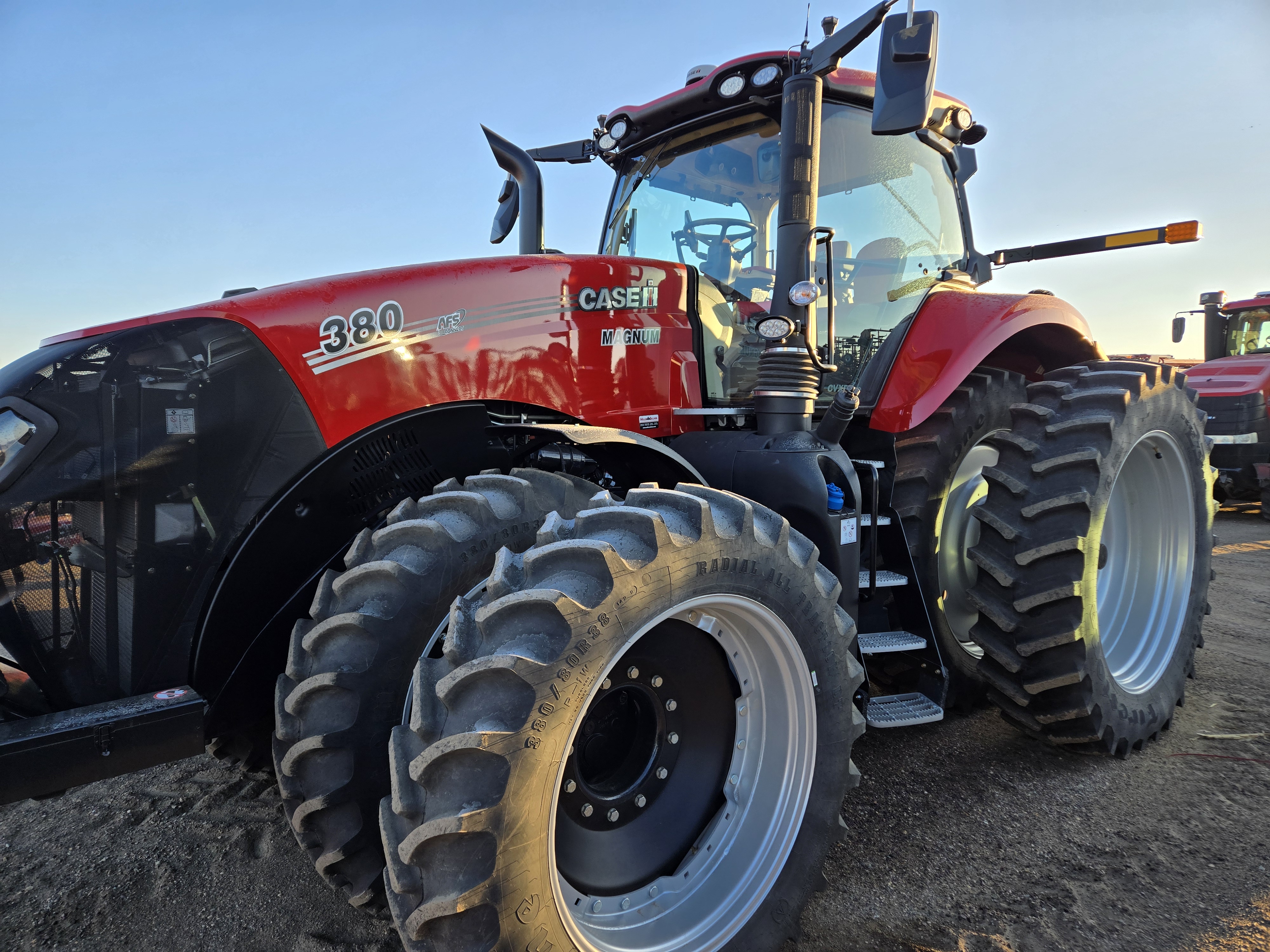 2024 Case IH MAGNUM 380 CVT AFS C. Tractor