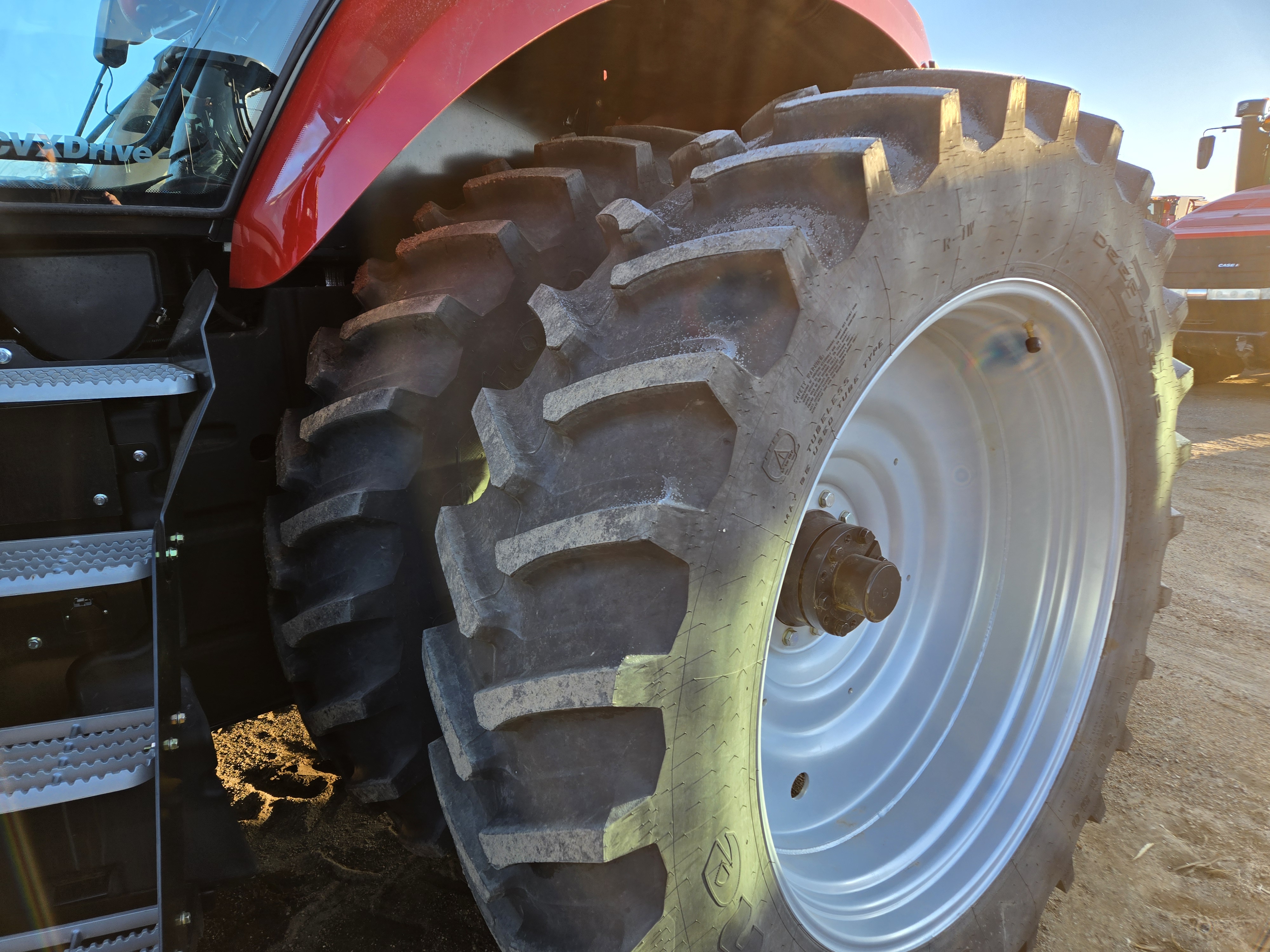 2024 Case IH MAGNUM 380 CVT AFS C. Tractor