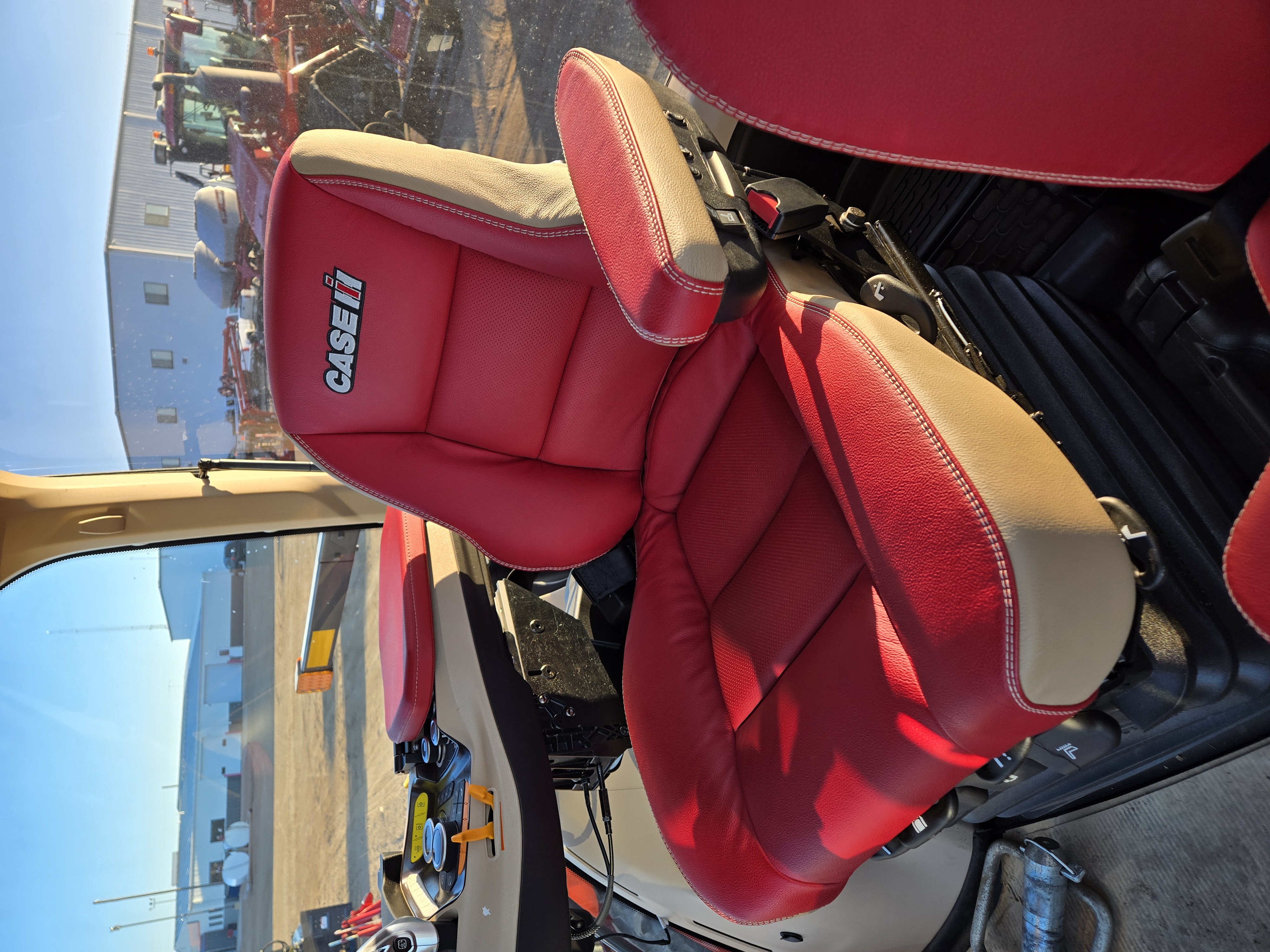 2024 Case IH MAGNUM 380 CVT AFS C. Tractor